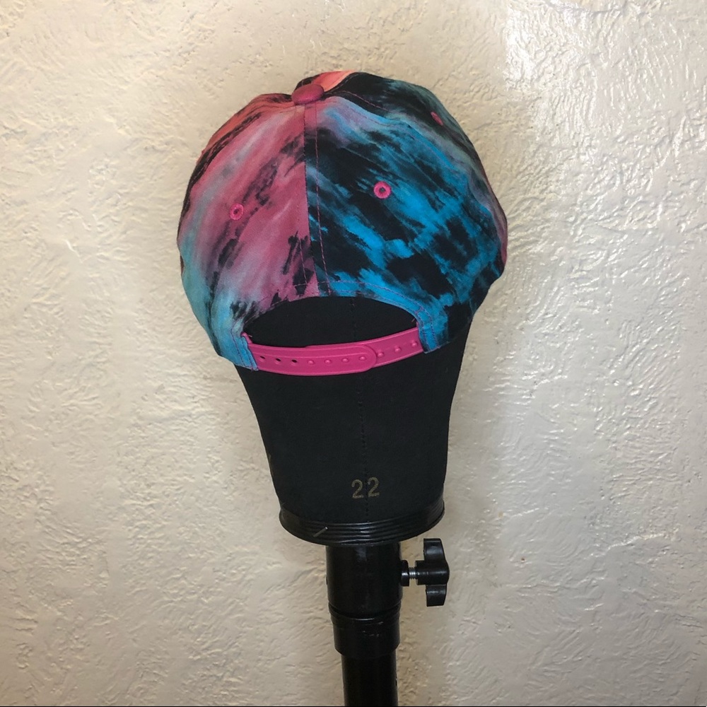 Pink/Blue Cap - Picture 2 of 3